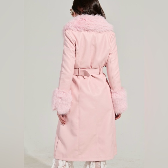 NWT AKIRA light Pink Fur-Trimmed belted faux leather trench Coat size M - Picture 5 of 7